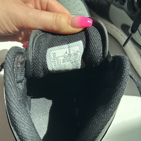 Black Gray and Red Air Jordan 1 mid - Picture 7 of 7